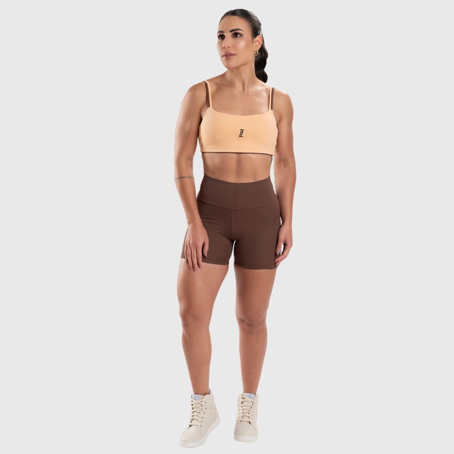 look-completo-marrom-areia-min